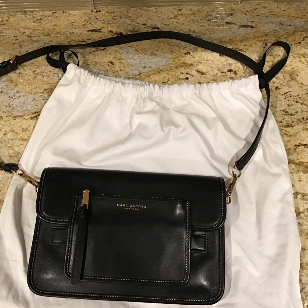 Marc Jacobs, black leather purse